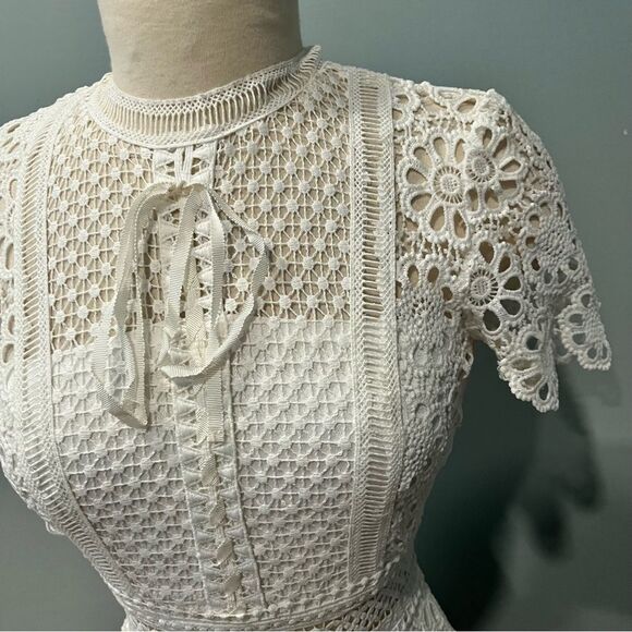 Aqua White Floral Lace Fit & Flare Sheath Dress Size XS - Picture 2 of 7